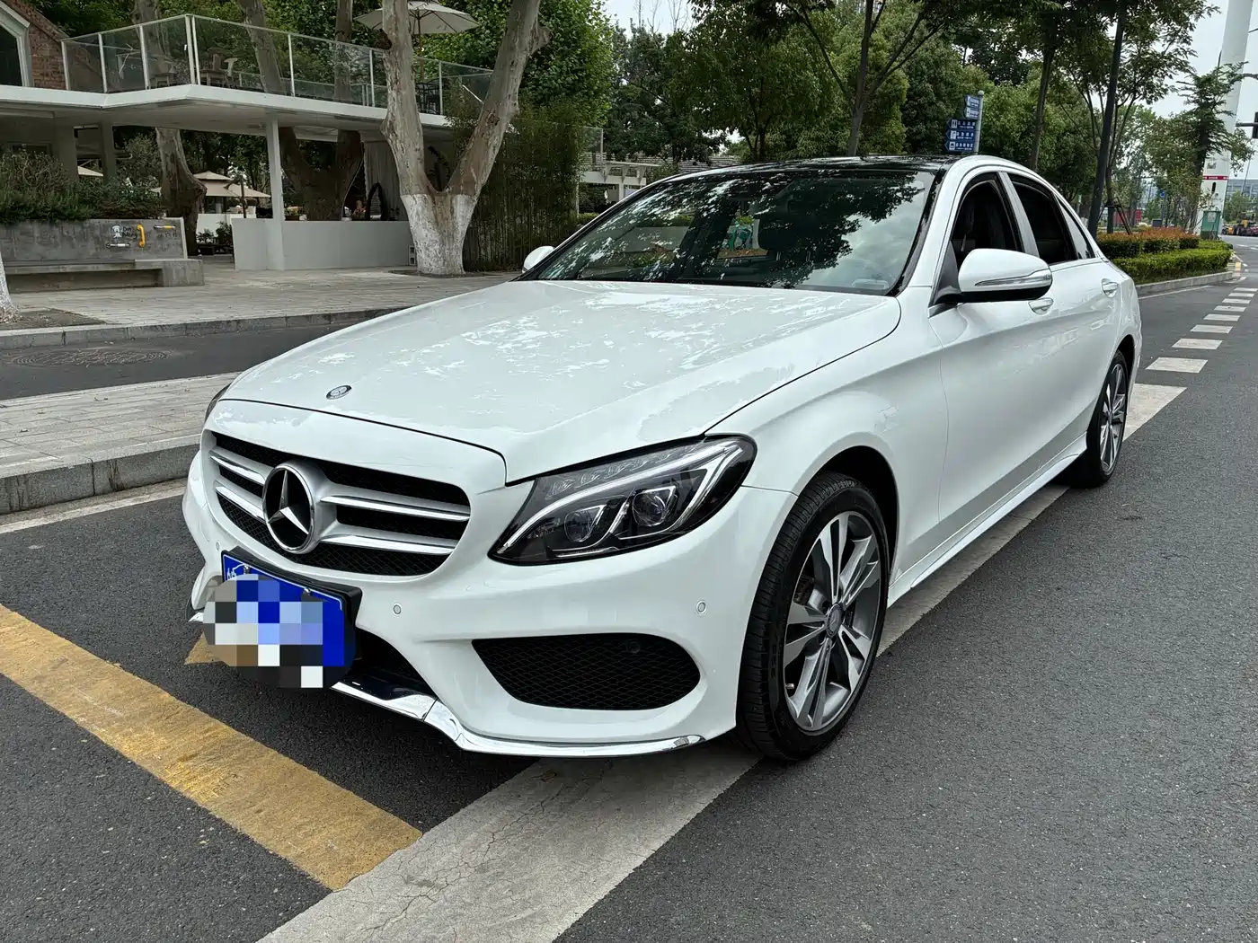 Mercedes-Benz C-Class 2016 C 200 L 4MATIC Sport фото 2