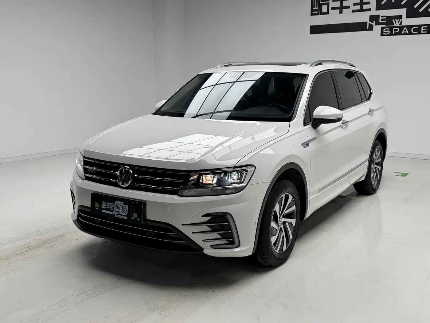 VOLKSWAGEN TIGUAN L NEW ENERGY