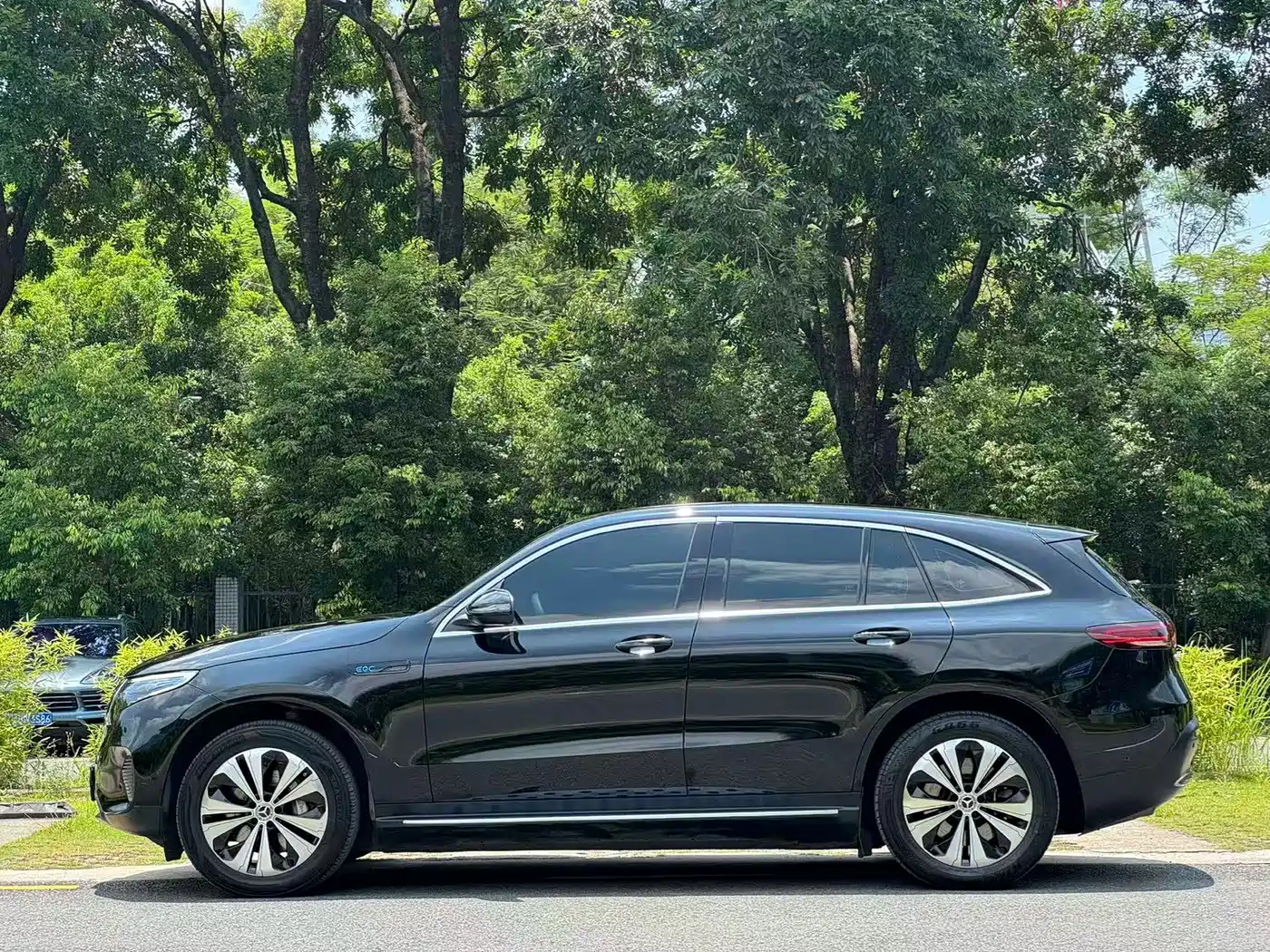Mercedes-Benz EQC 2022 2021 EQC 350 4MATIC