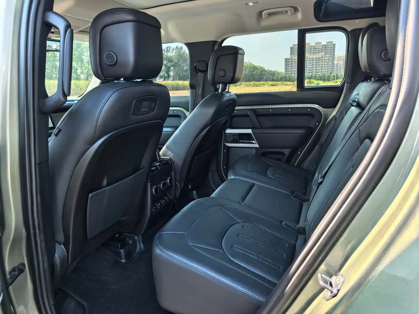Land Rover Defender 2020 2020 Model 110 P400 HSE