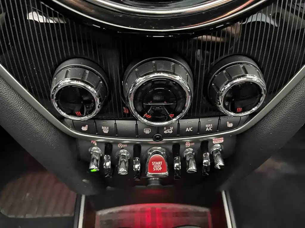 MINI COUNTRYMAN 2022 2023 1.5T COOPER ALL4 Connoisseur