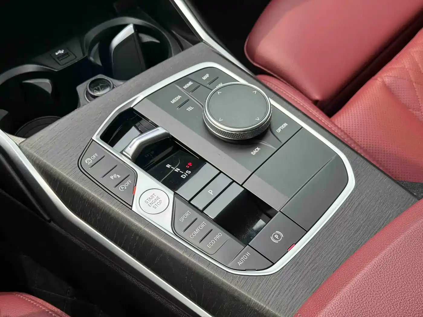 BMW 3 Series 2024 325Li M Sport Shadowline Package фото 6