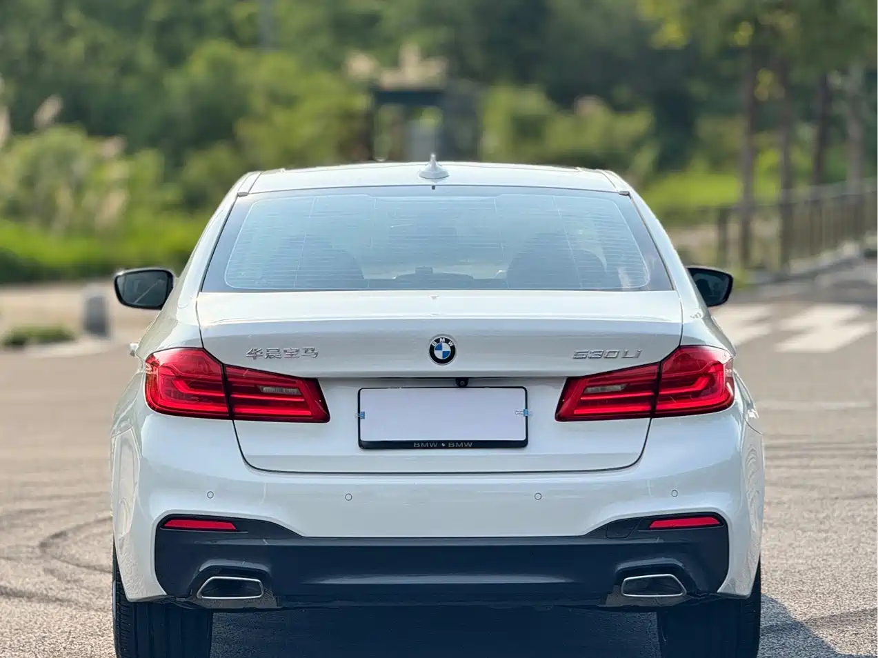 BMW 5 Series 2020 530Li Exclusive M Sport Package фото 20