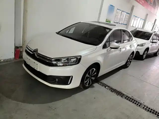 Citroën C4 C-Quatre 2018 1.6L Auto Luxury
