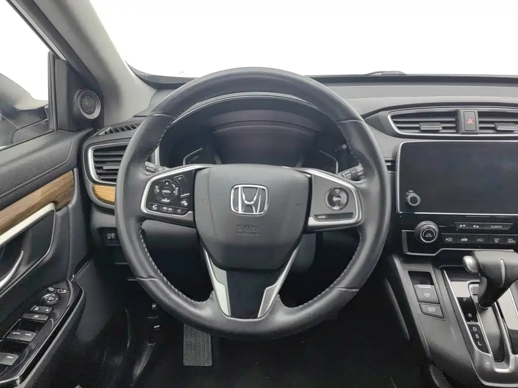 Фото 11 - Honda CR-V