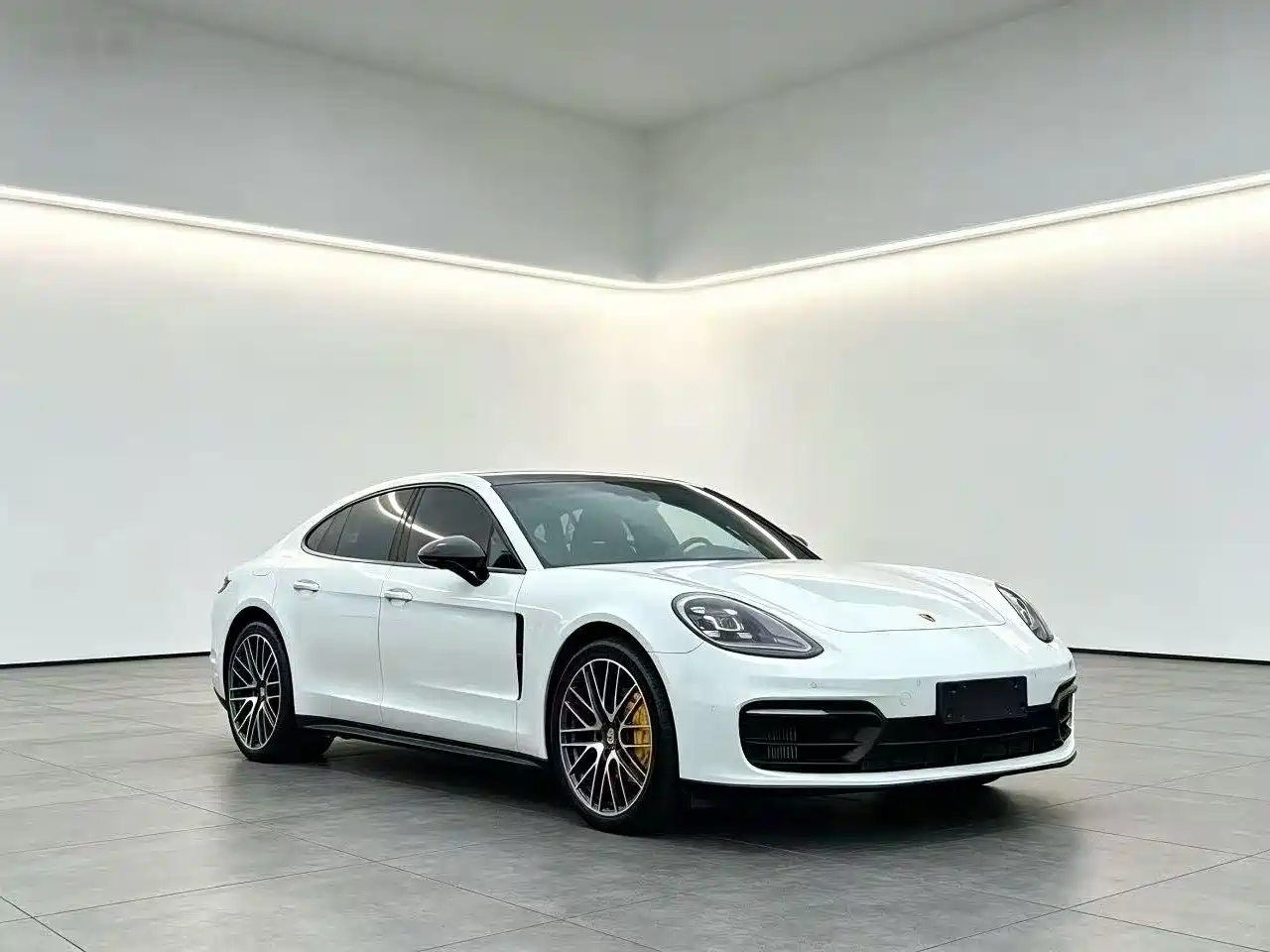 Porsche Panamera 2021 Panamera Executive Long Wheelbase 2.9T фото 3