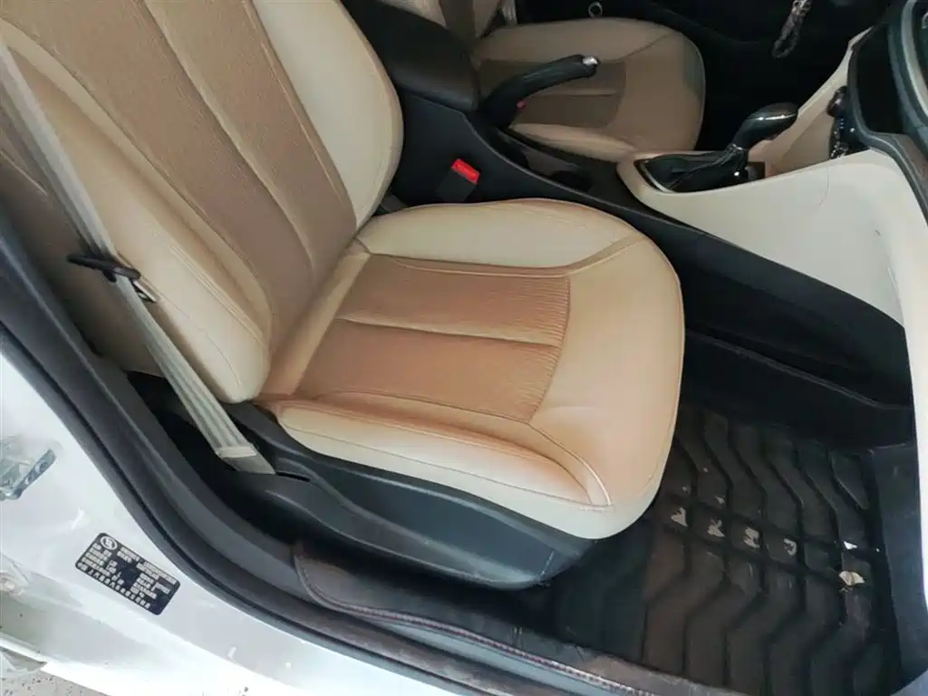 Buick Excelle 2017 15N Automatic Elite фото 25