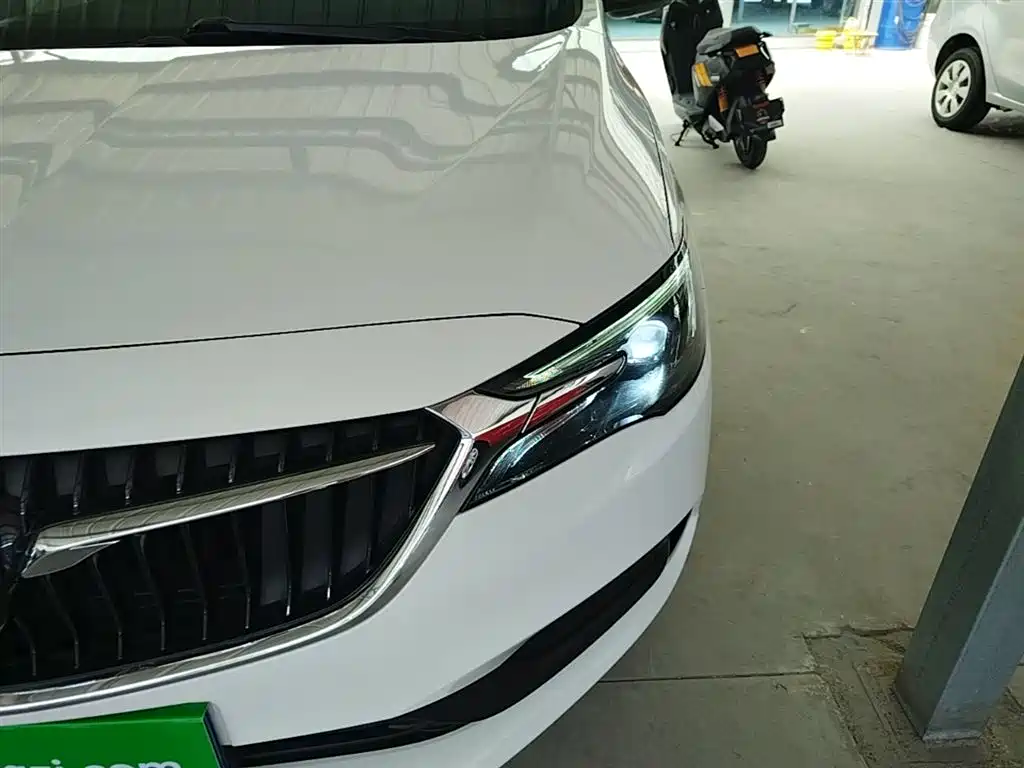 Buick GL6 2021 323T Mild Hybrid Connected Luxury фото 24
