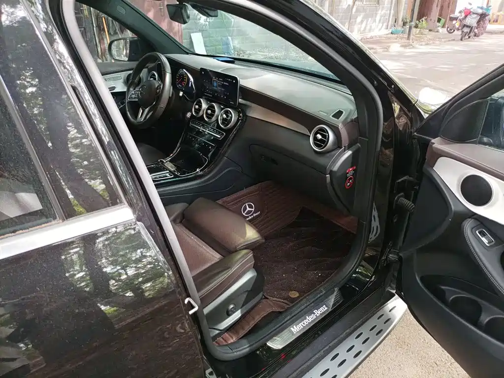 Mercedes-Benz GLC 2020 Facelift GLC 260 L 4MATIC Luxury фото 21