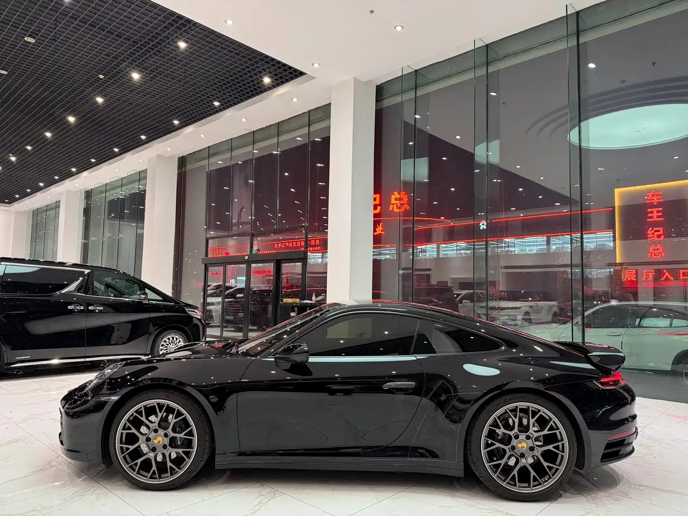Porsche 911 2020 Carrera 3.0T фото 11