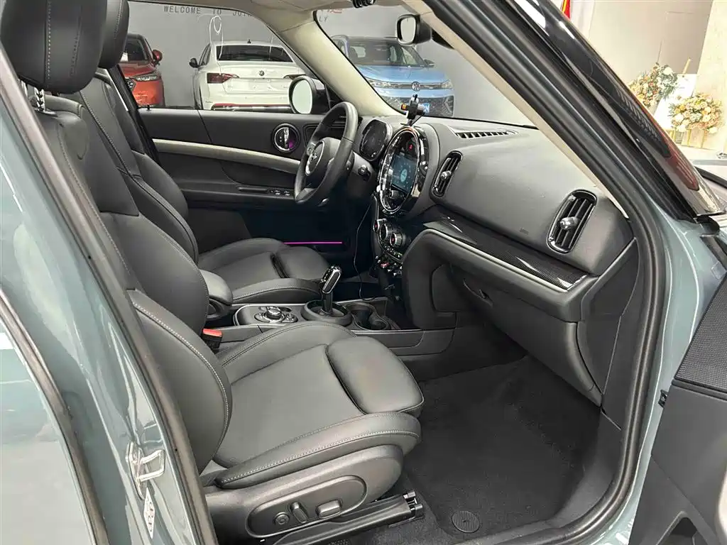 MINI COUNTRYMAN 2023 2023 1.5T COOPER ALL4 Connoisseur