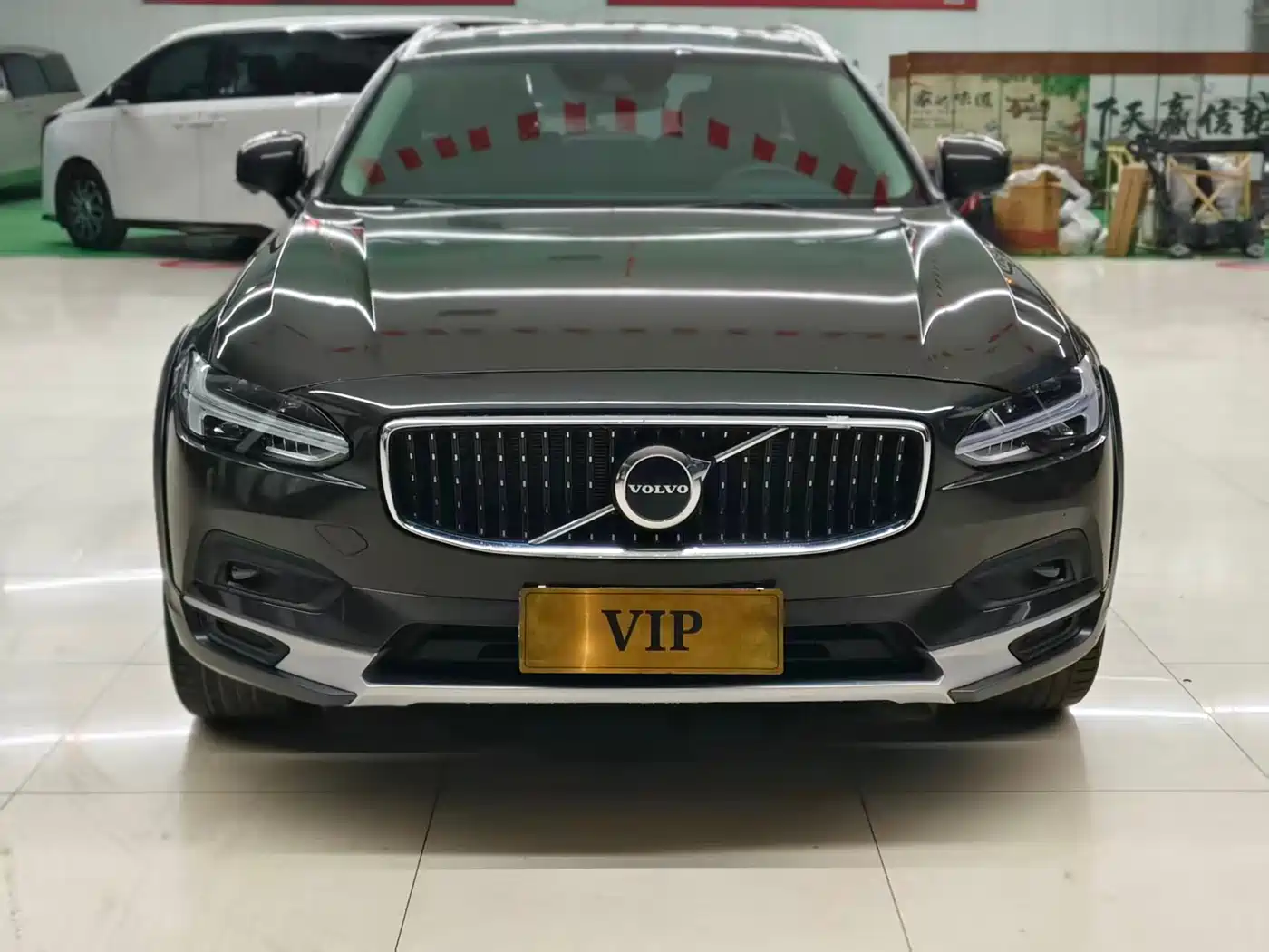 Volvo V90 2021 Model Cross Country B5 AWD Smart Edition фото 2
