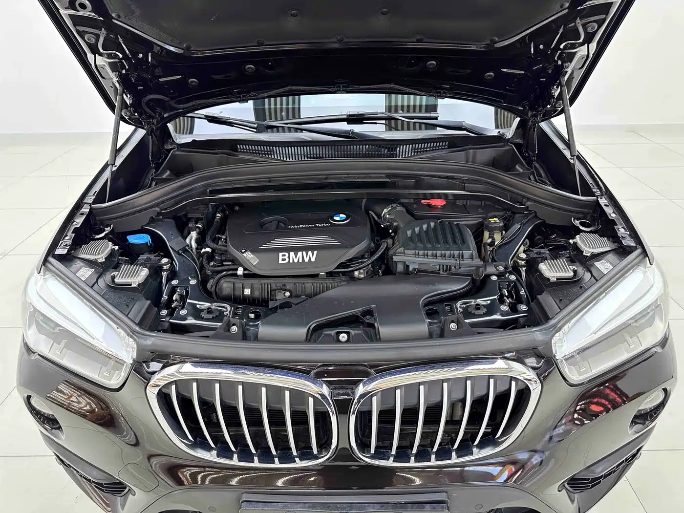 BMW X1 2018 sDrive20Li Leading Model фото 9