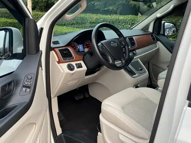 SAIC Maxus Maxus G10 2016 2.0T Automatic Luxury Edition — фото 4