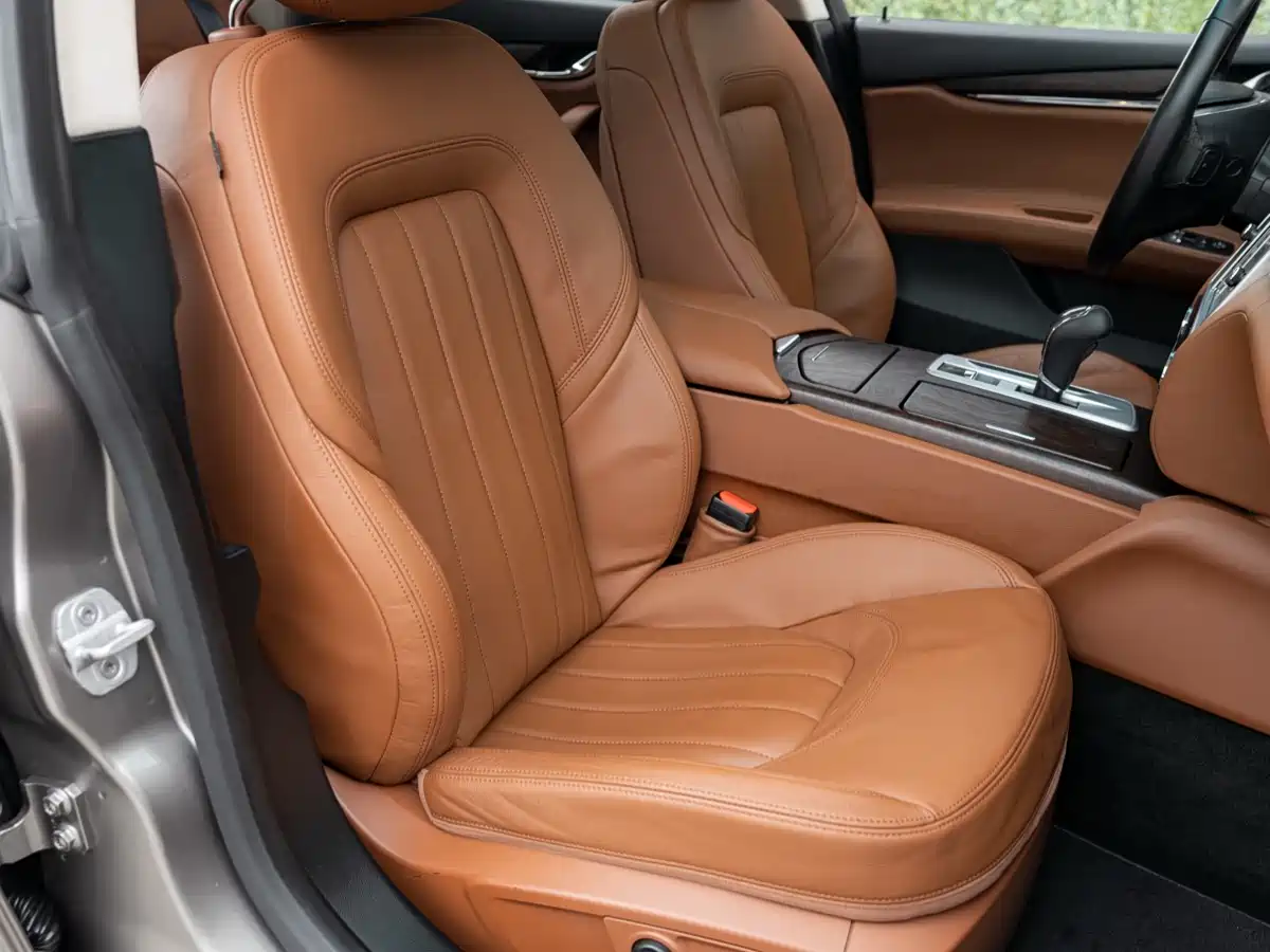 Фото 18 - Maserati Quattroporte