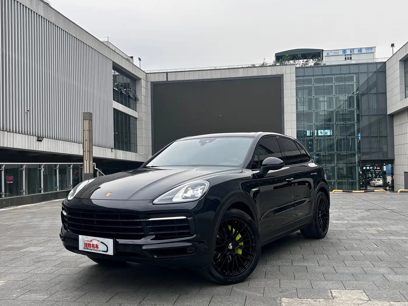 Porsche Cayenne New Energy 2022 2022 Cayenne E-Hybrid 2.0T Platinum Edition
