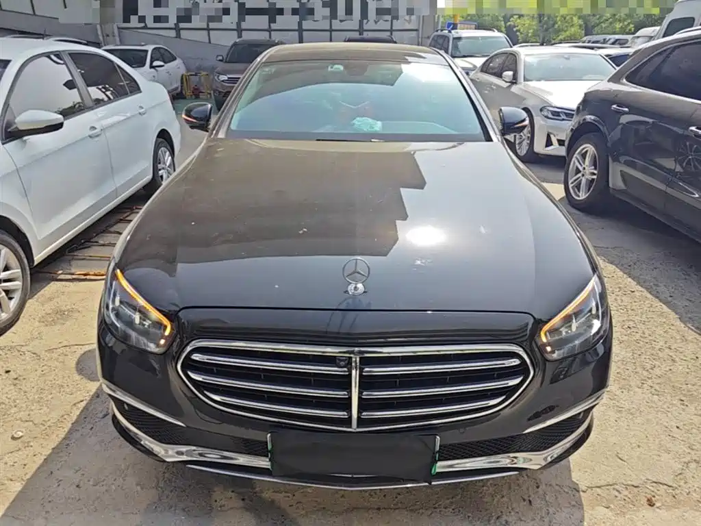 Mercedes-Benz E-Class New Energy 2021 E 350 e L Plug-in Hybrid Sedan фото 3