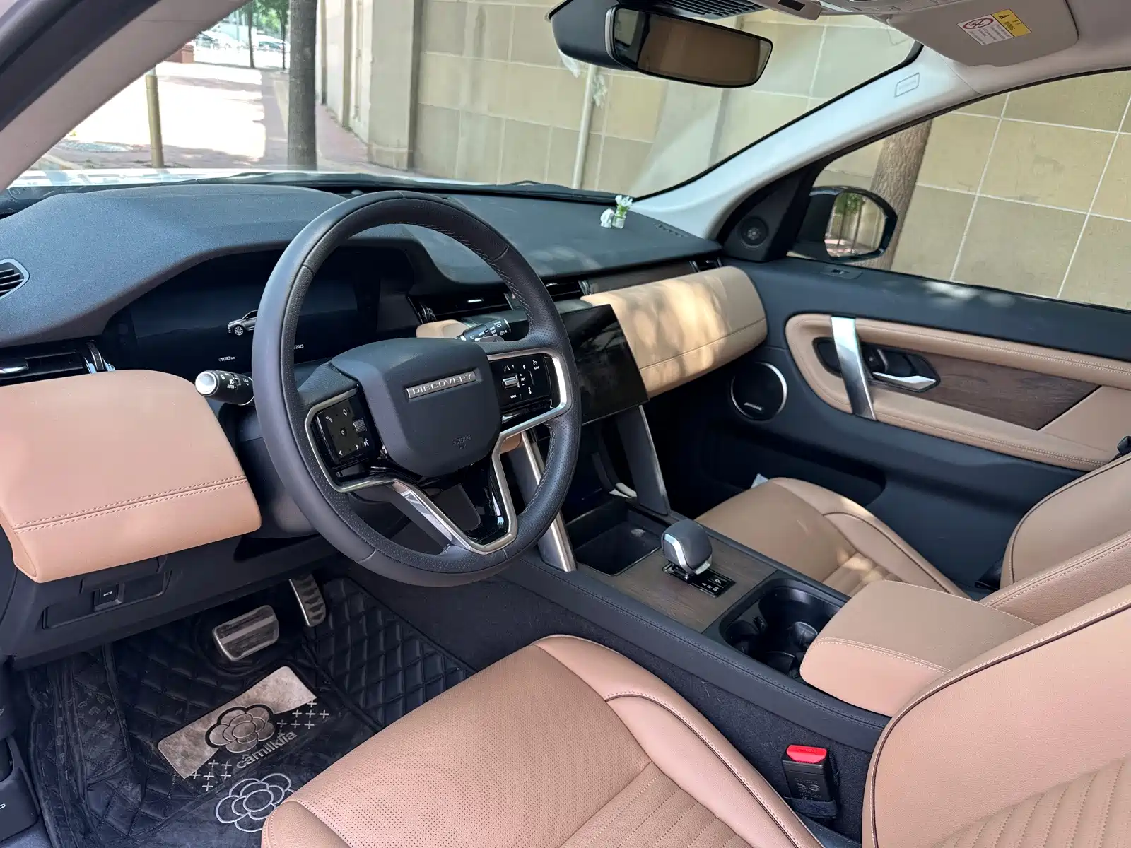 صورة 6 - Land Rover Discovery Sport
