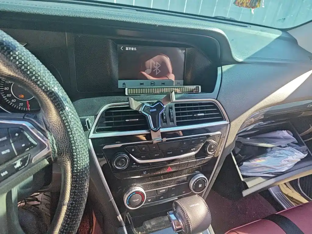 Leopaard CS10 2017 2017 Model 2.0T Automatic Urban Edition