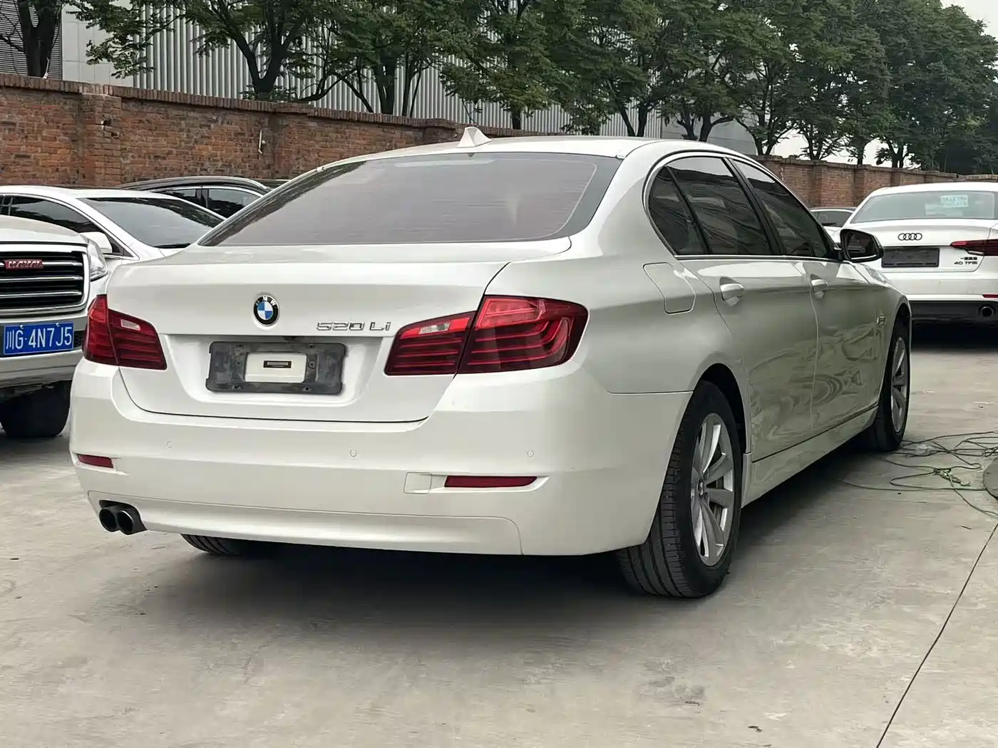 BMW 5 Series 2014 520Li Elegance фото 17
