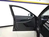 Photo 7 - Hyundai Sonata
