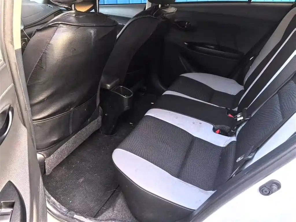 Toyota YARiS L Zhi Xuan 2022 Zhi Xuan X 1.5L CVT Leading PLUS Edition фото 3
