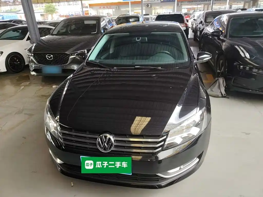 صورة 3 - Volkswagen Passat