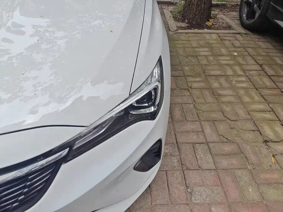 Фото 5 - Buick Verano