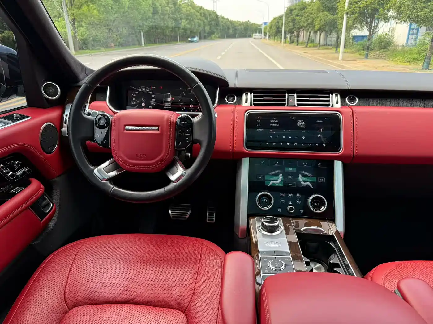 Land Rover Range Rover 2020 3.0 L6 Supreme Creation Extended Version фото 7