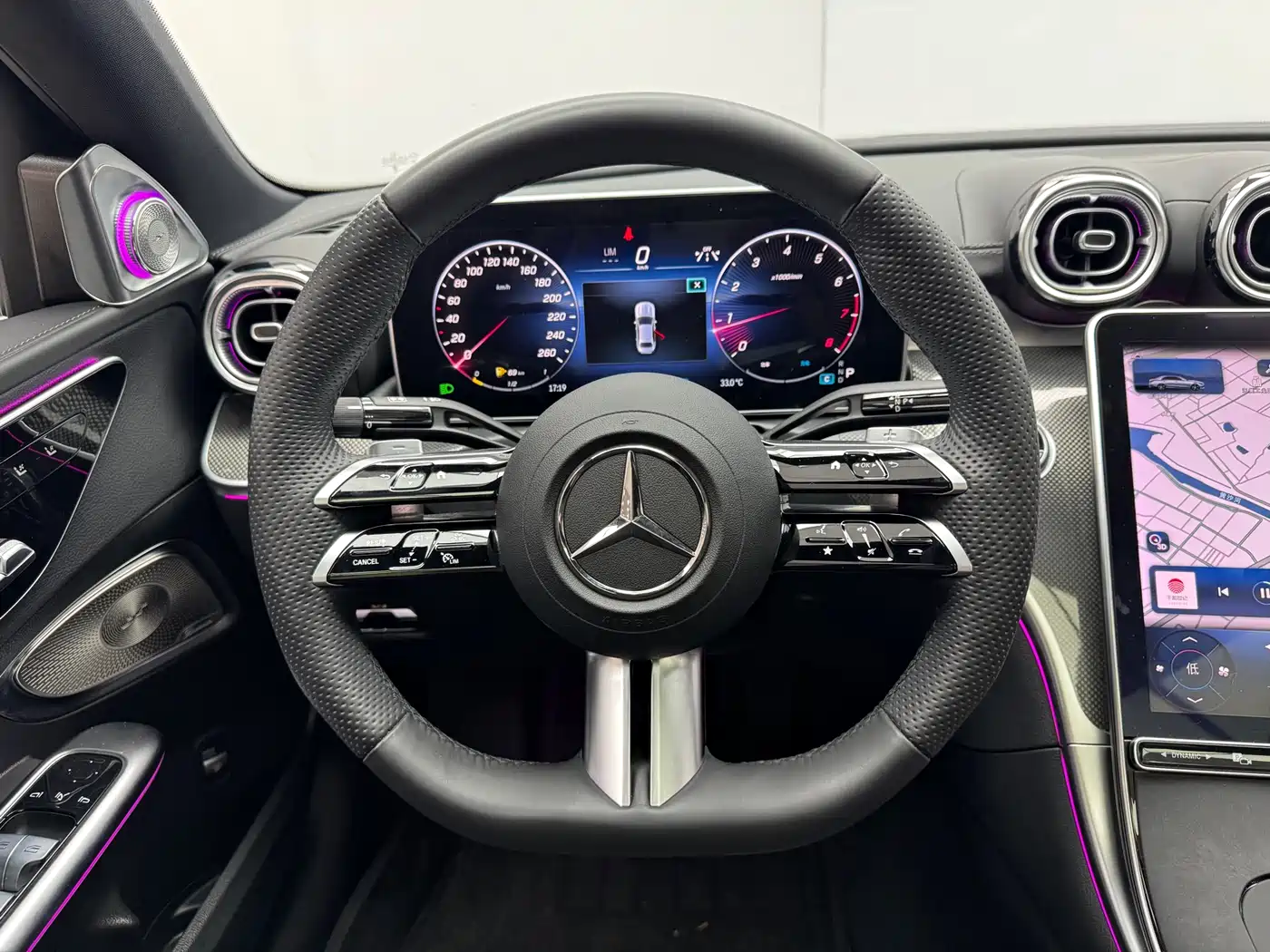 Mercedes-Benz C-Class 2023 C 260 L Night Edition Sport фото 16