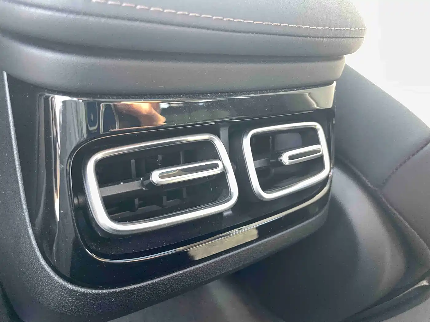 Roewe D7 2023 2023 DMH 125km Flagship Edition