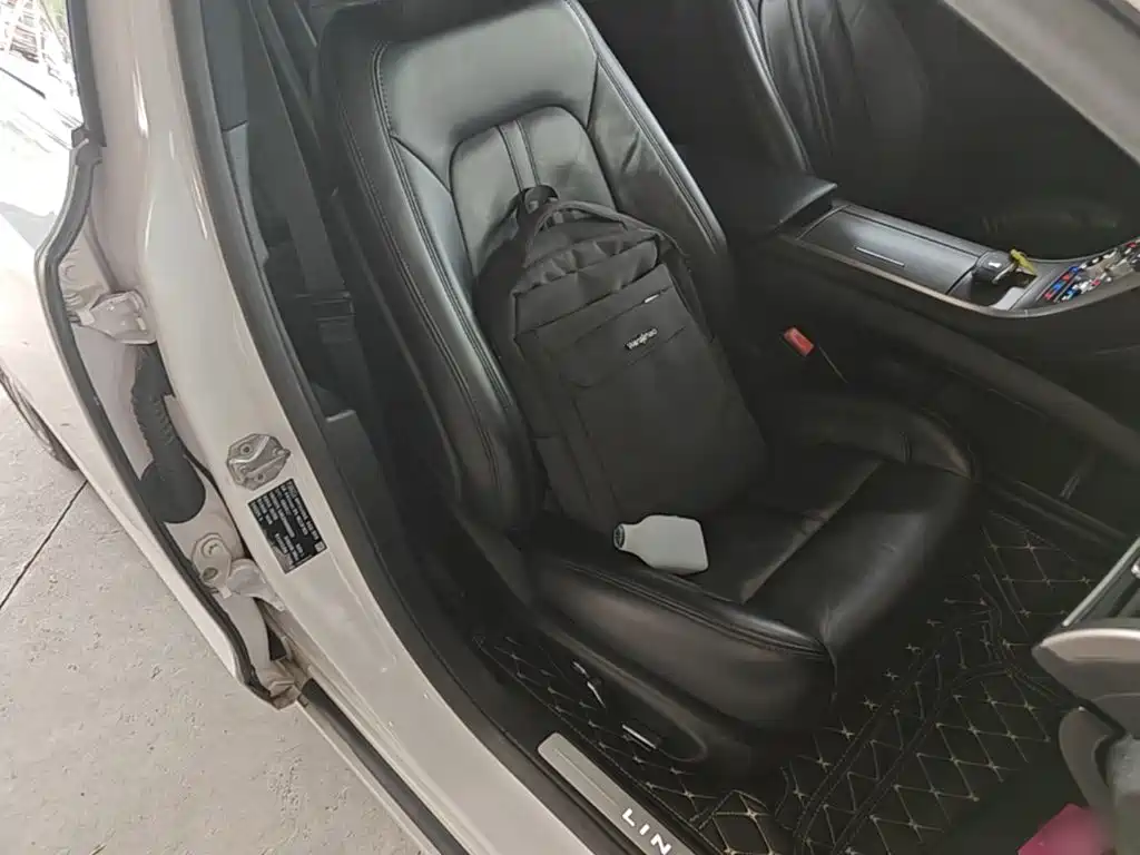 Lincoln MKZ 2019 2019 2.0T Zunya Edition China VI