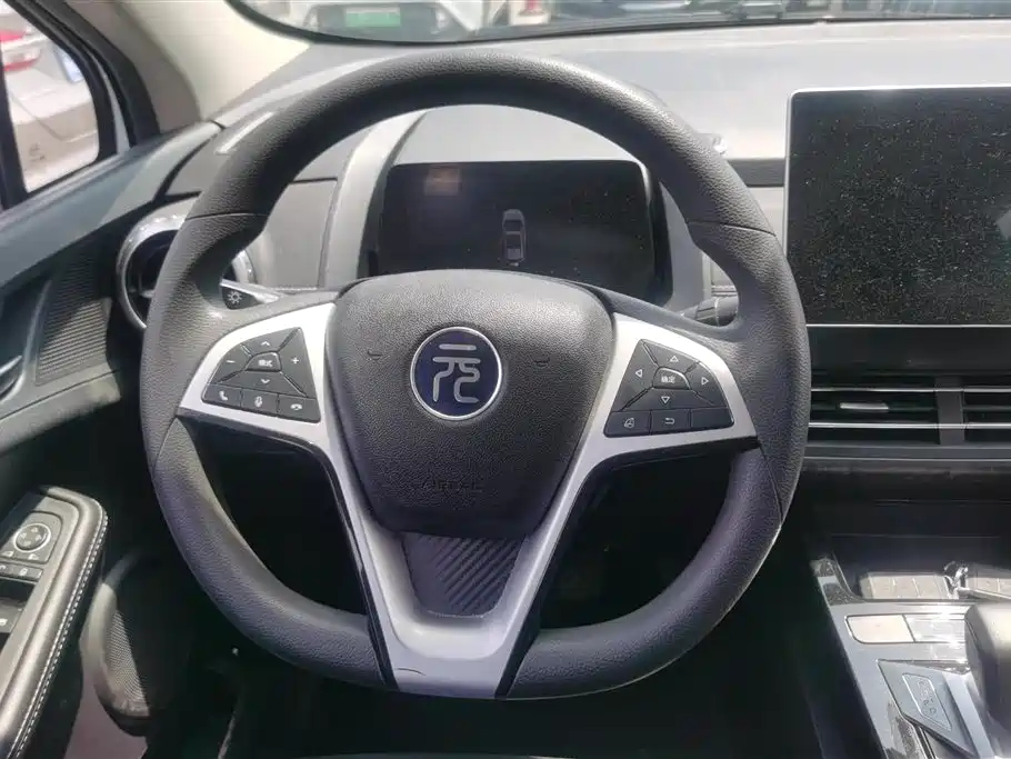 BYD Yuan New Energy 2019 EV535 Smart Connected Trend Leader Type фото 15