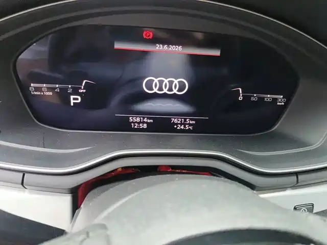 Audi A4L 2022 40 TFSI Luxury Dynamic — фото 4