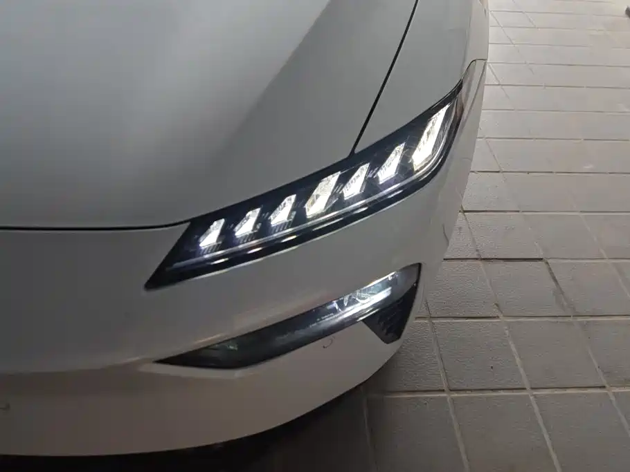 Dongfeng Yipai eπ007 2025 2025 Edition Pure Electric 550Max Cruise Version