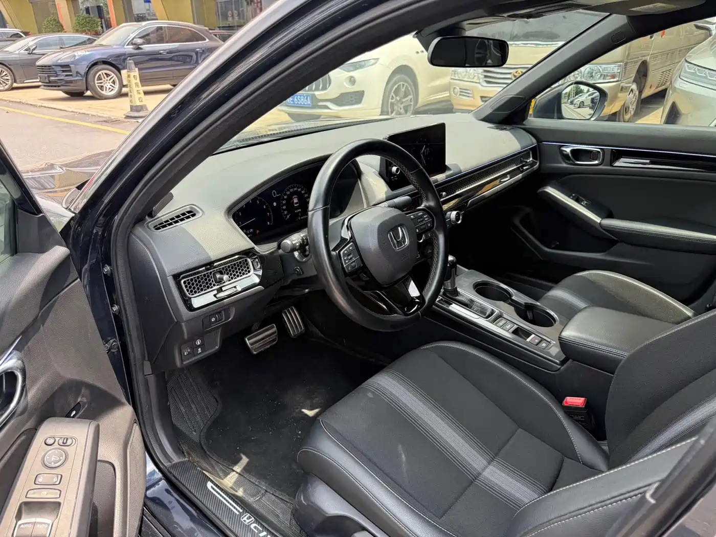 Honda Civic 2024 2023 240TURBO CVT Sporty·C-Special Edition