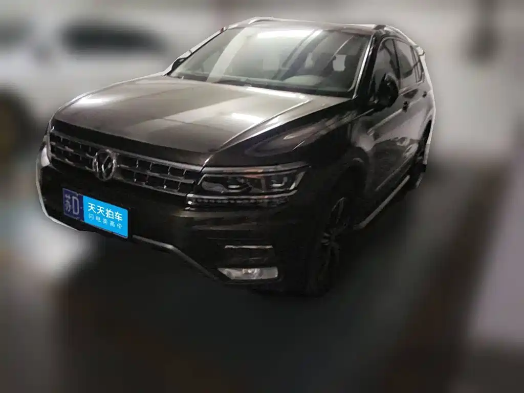 Volkswagen Tiguan L