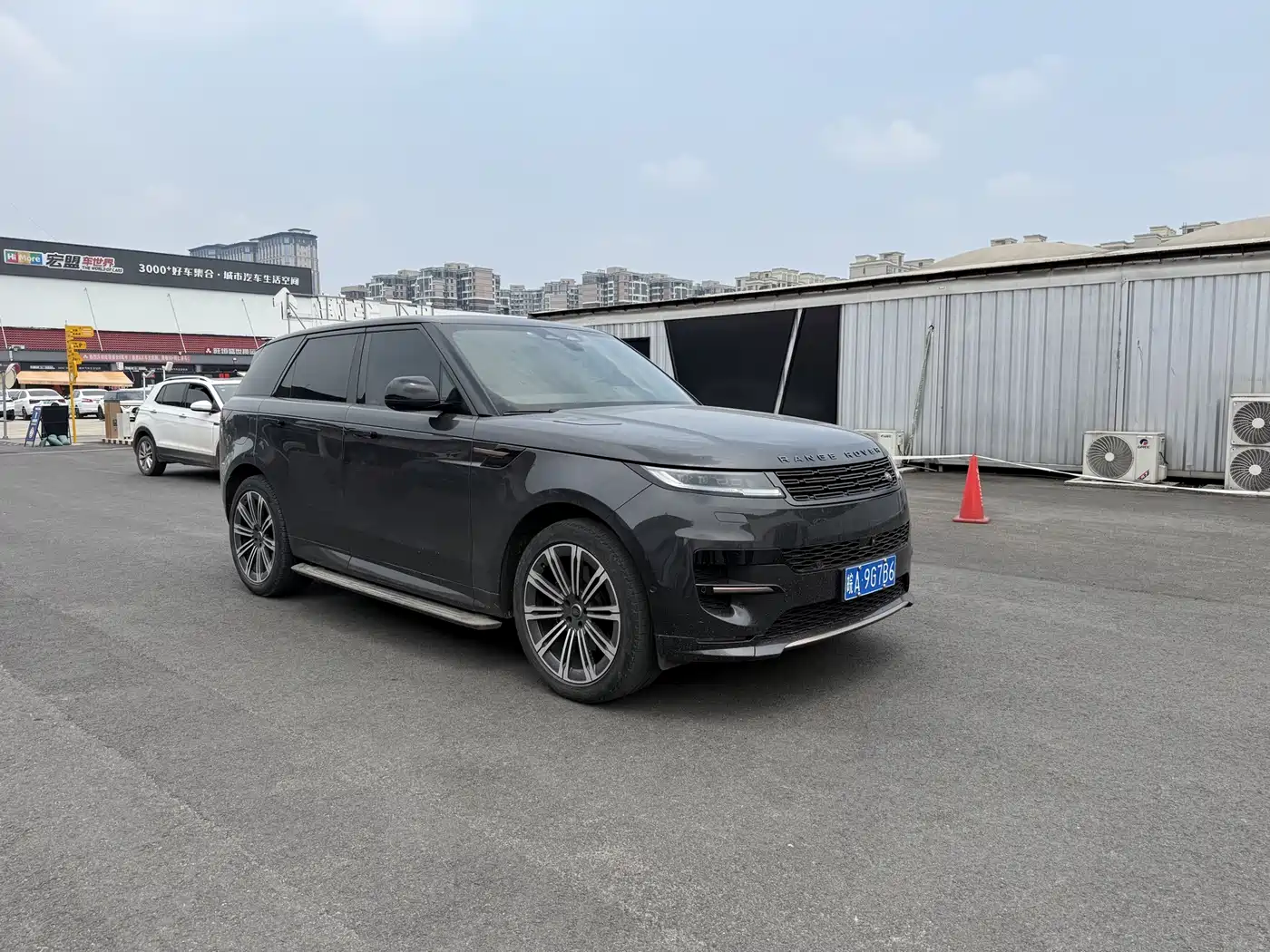 Land Rover Range Rover Sport 2024 400PS Dynamic HSE фото 3