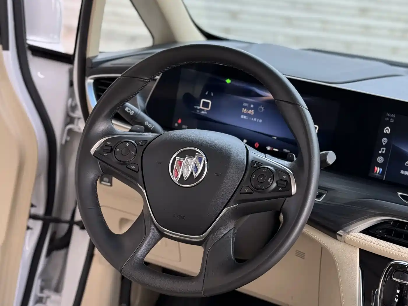 Buick GL8 2023 ES Landmaster Exclusive фото 5