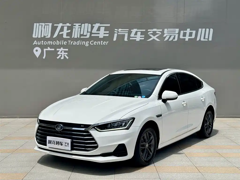 BYD Qin Pro 2019 Super Edition 1.5TI Automatic Smart Connected Feng Shang Type China VI