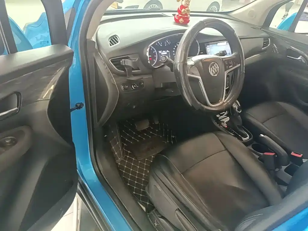 Фото 16 - Buick Encore