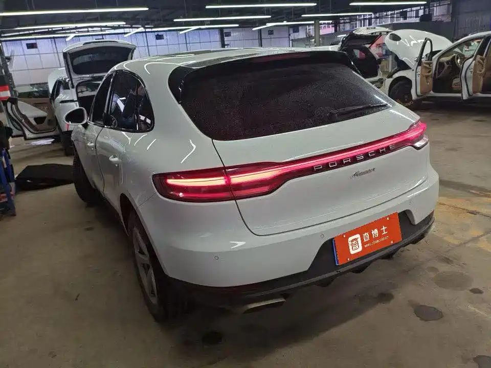 Porsche Macan 2021 Macan 2.0T фото 3