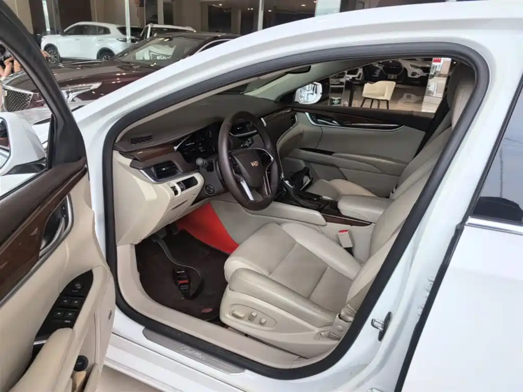 Cadillac XTS 2016 28T Elite фото 16