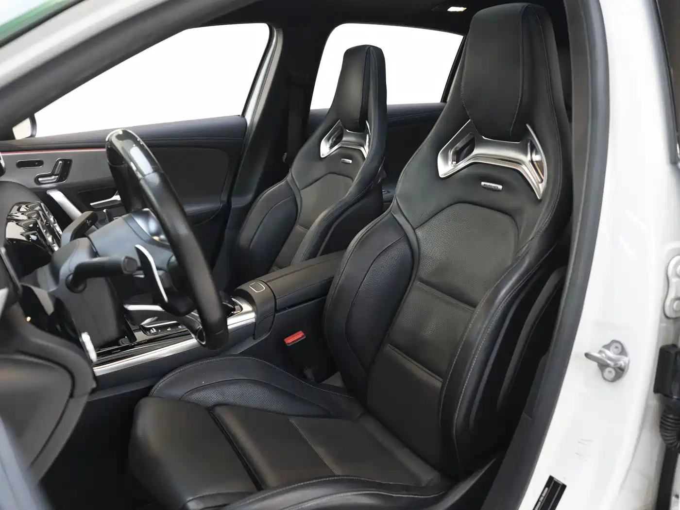 Фото 6 - Mercedes-Benz A-Class AMG (Import)