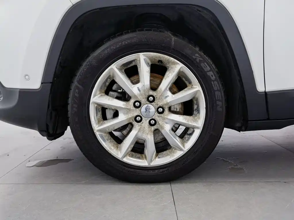 Jeep Cherokee (Import) 2014 2014 2.4L Luxury