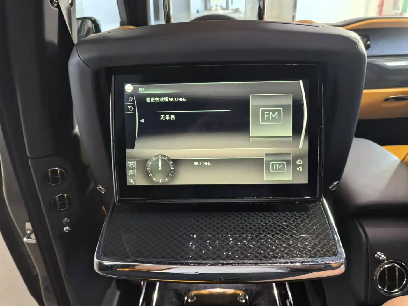 Rolls-Royce Cullinan 2024 Black Badge фото 9