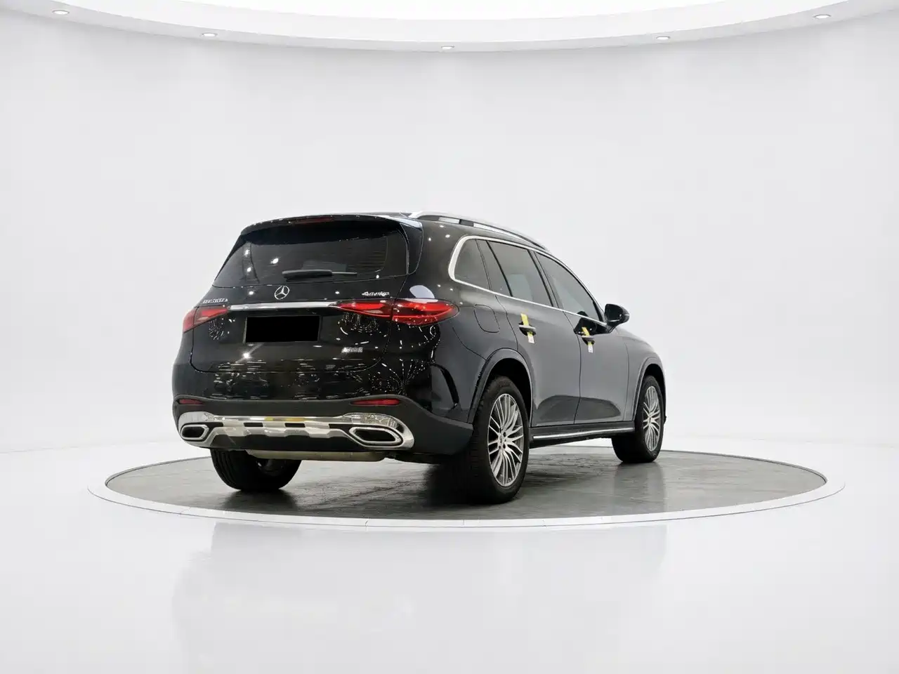Mercedes-Benz GLC 2023 GLC 300 L 4MATIC Sport 5-Seater фото 5