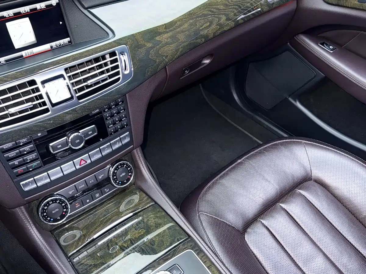 Mercedes-Benz CLS 2013 CLS 350 Shooting Brake Fashion фото 21