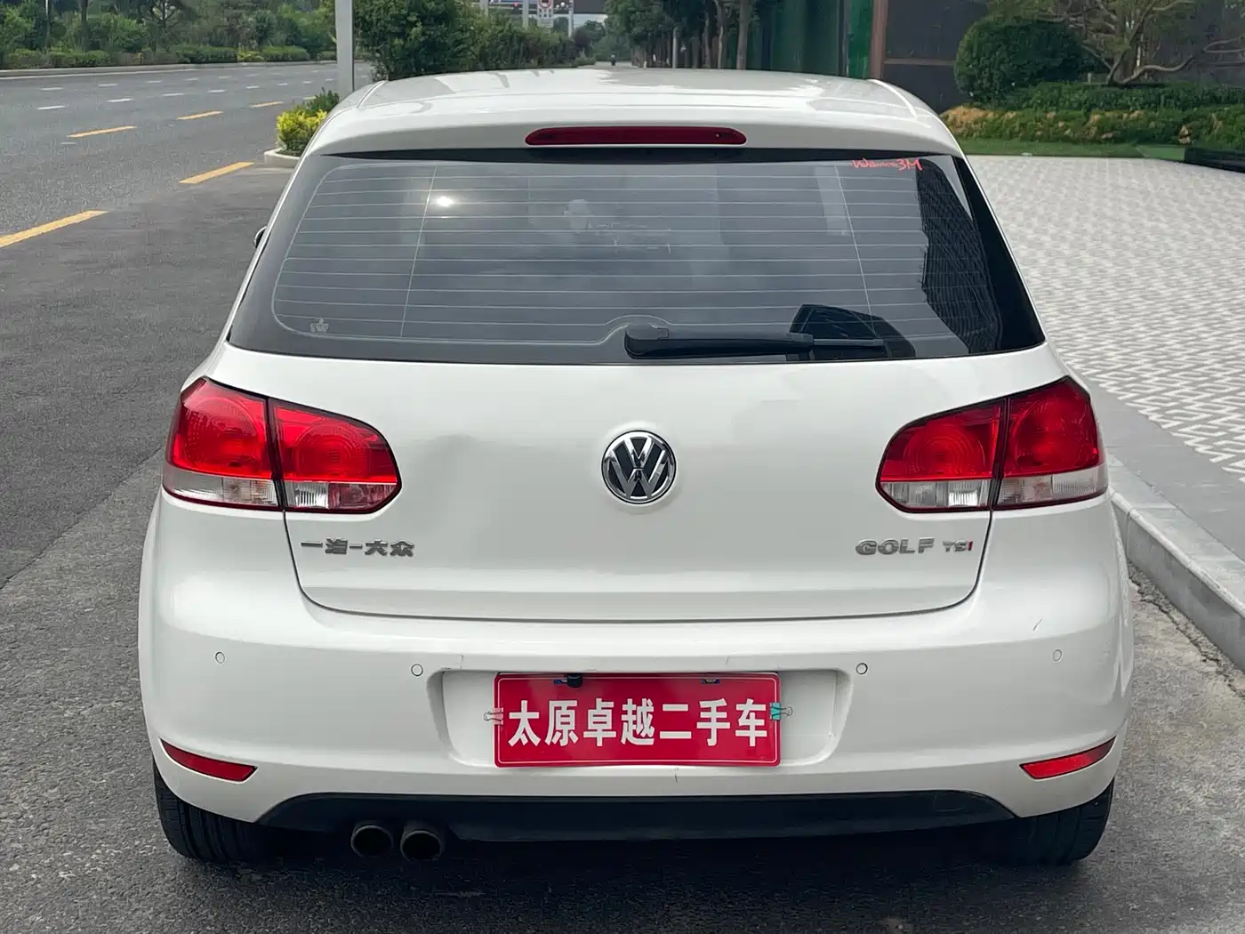 Volkswagen Golf 2012 1.4TSI Automatic Luxury фото 5