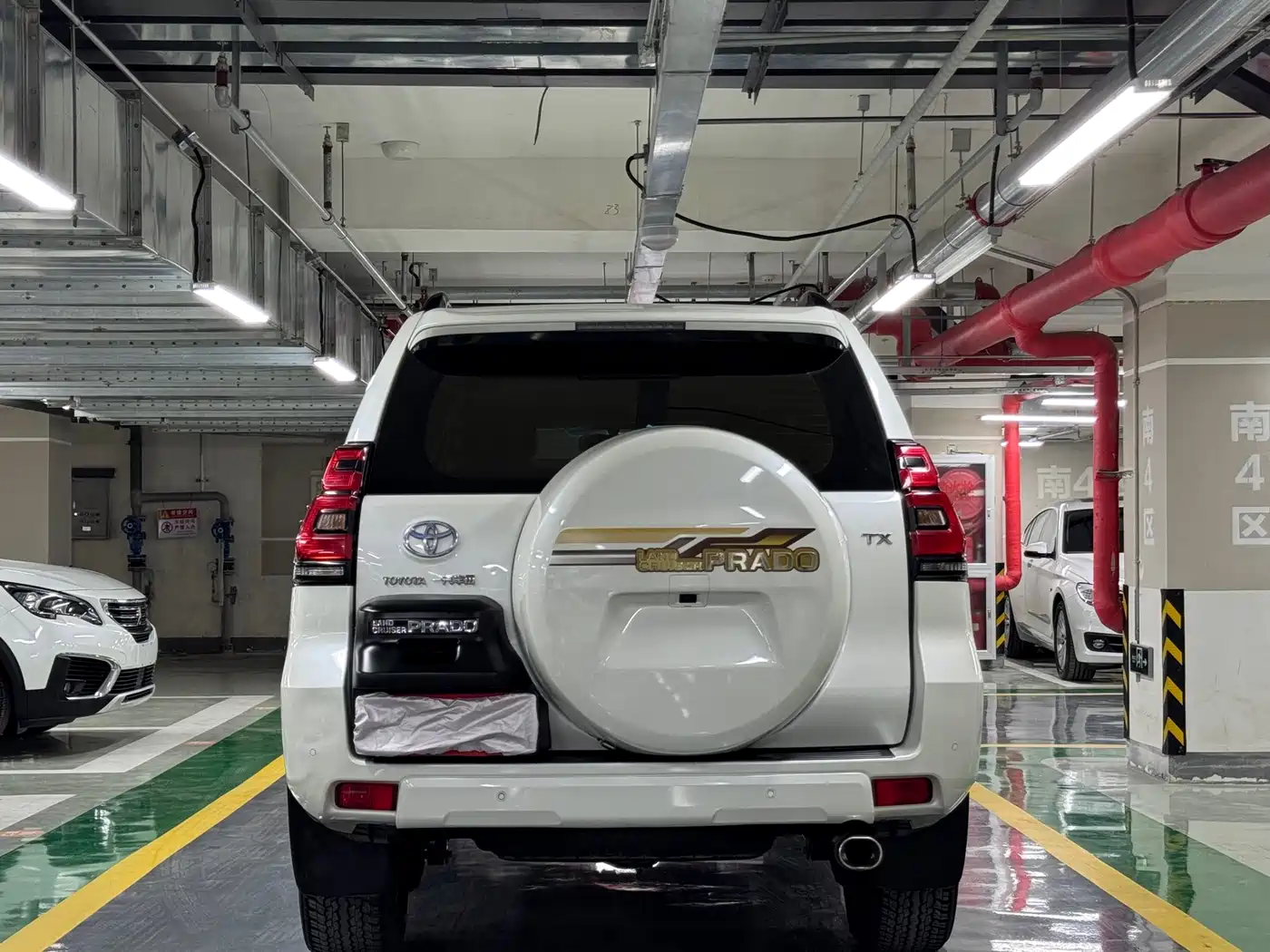 Toyota Prado 2018 3.5L Automatic TX-L NAVI Rear-mounted Spare Tire фото 17